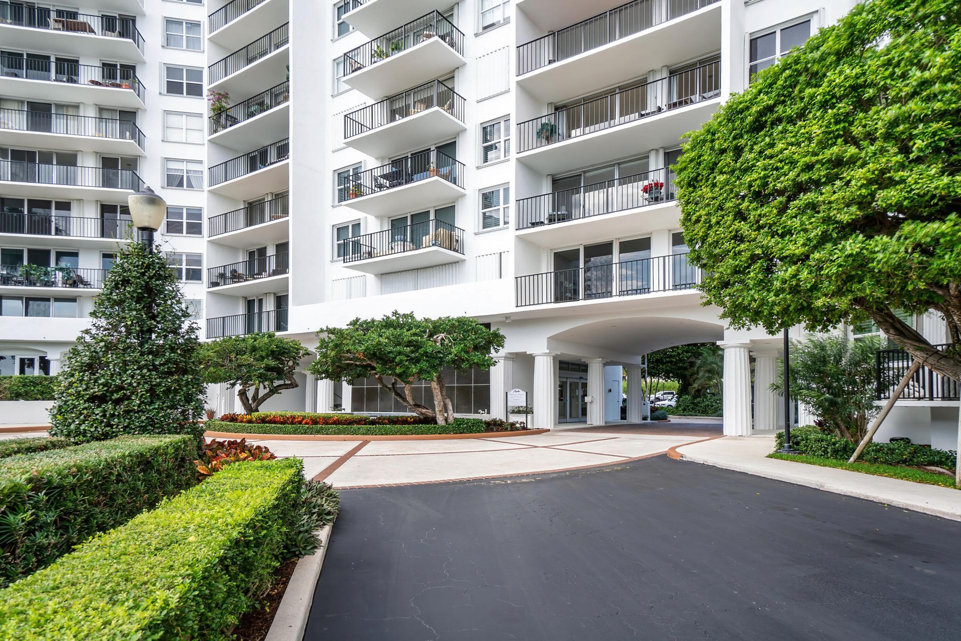 1701 S Flagler Drive, Unit 1806, West Palm Beach, FL 33401 Photo