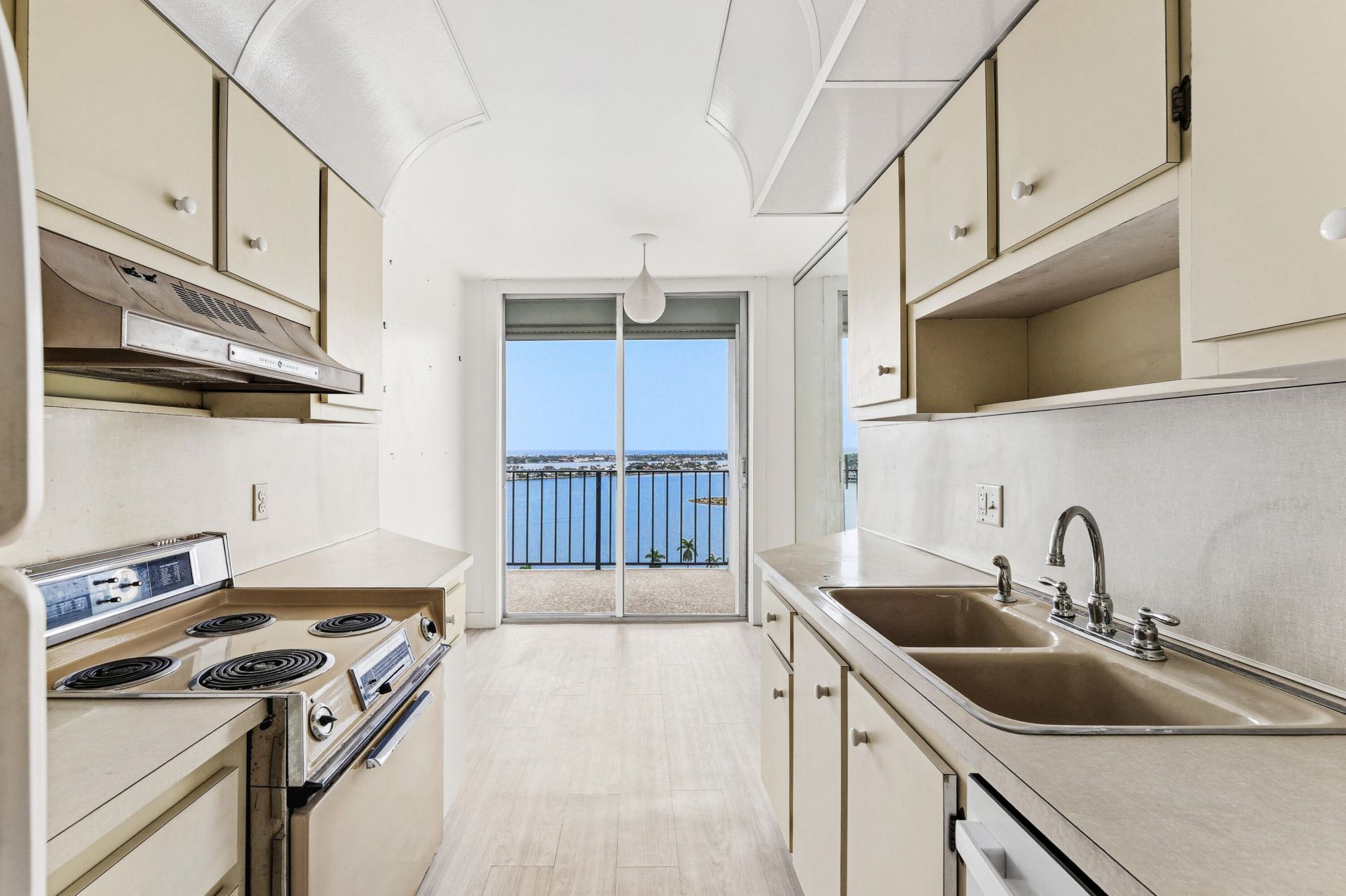 1701 S Flagler Drive, Unit 1806, West Palm Beach, FL 33401 Photo