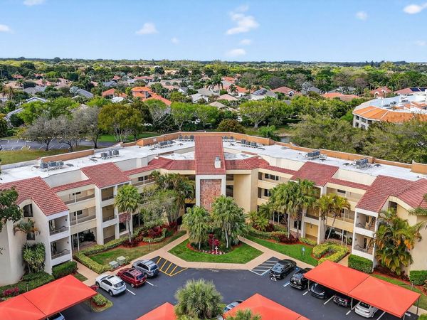 7535 La Paz Boulevard, Unit 301, Boca Raton, FL 33433