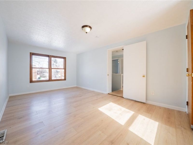 20900 Priday Avenue, Euclid, OH 44123 Photo 16
