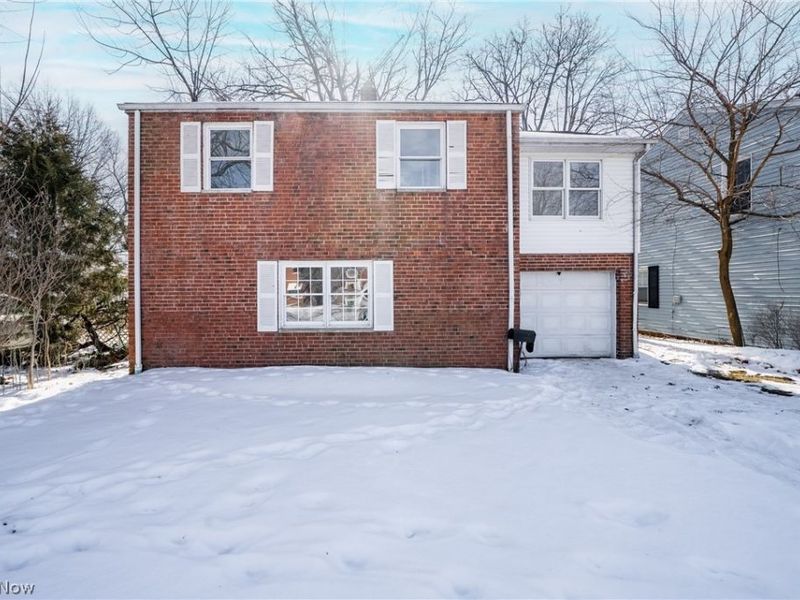 20900 Priday Avenue, Euclid, OH 44123 Photo 2