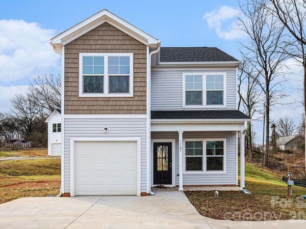 1727 Cloaninger Avenue, Statesville, NC 28625