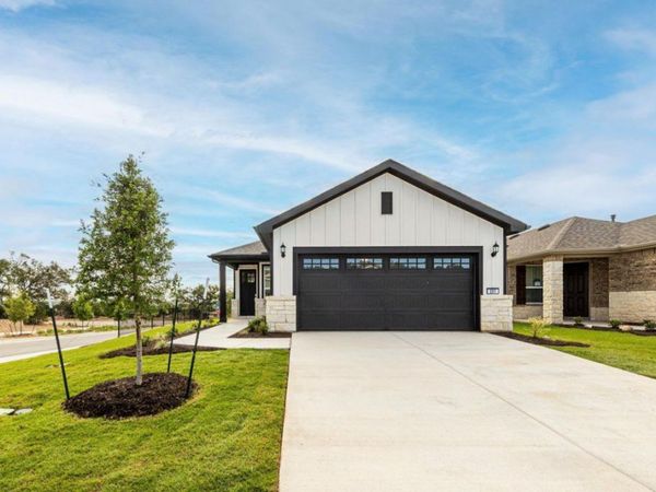 201 Coachsmith ST, Georgetown, TX 78633