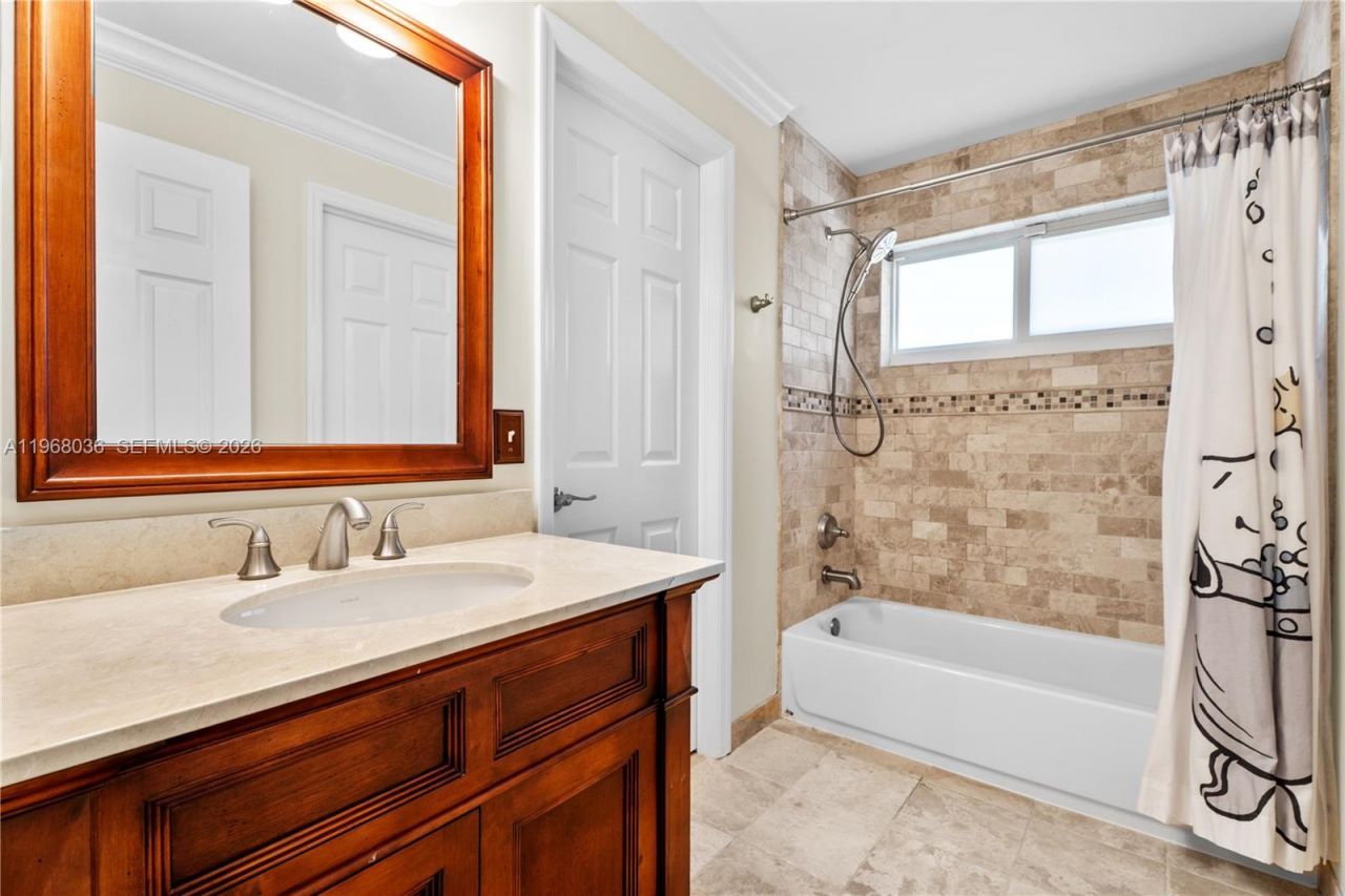 4125 Poinciana Ave, Miami, FL 33133 Photo