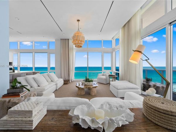 102 24th St , Unit PH-1610, Miami Beach, FL 33139