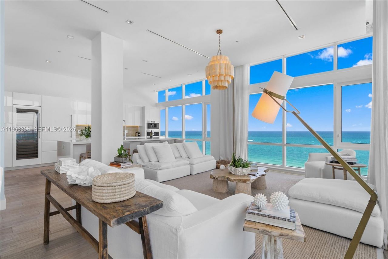 102 24th St, Unit PH-1610, Miami Beach, FL 33139 Photo