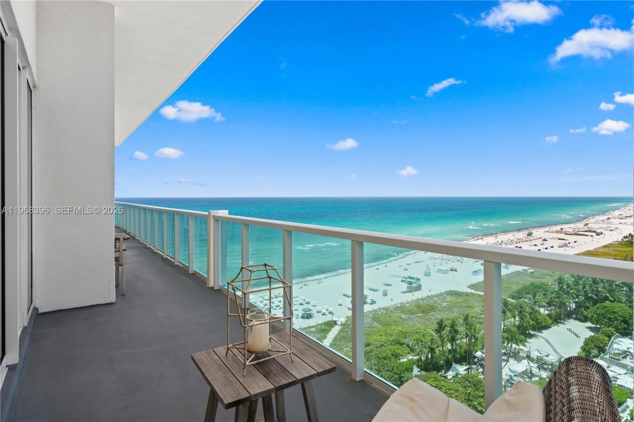 102 24th St, Unit PH-1610, Miami Beach, FL 33139 Photo