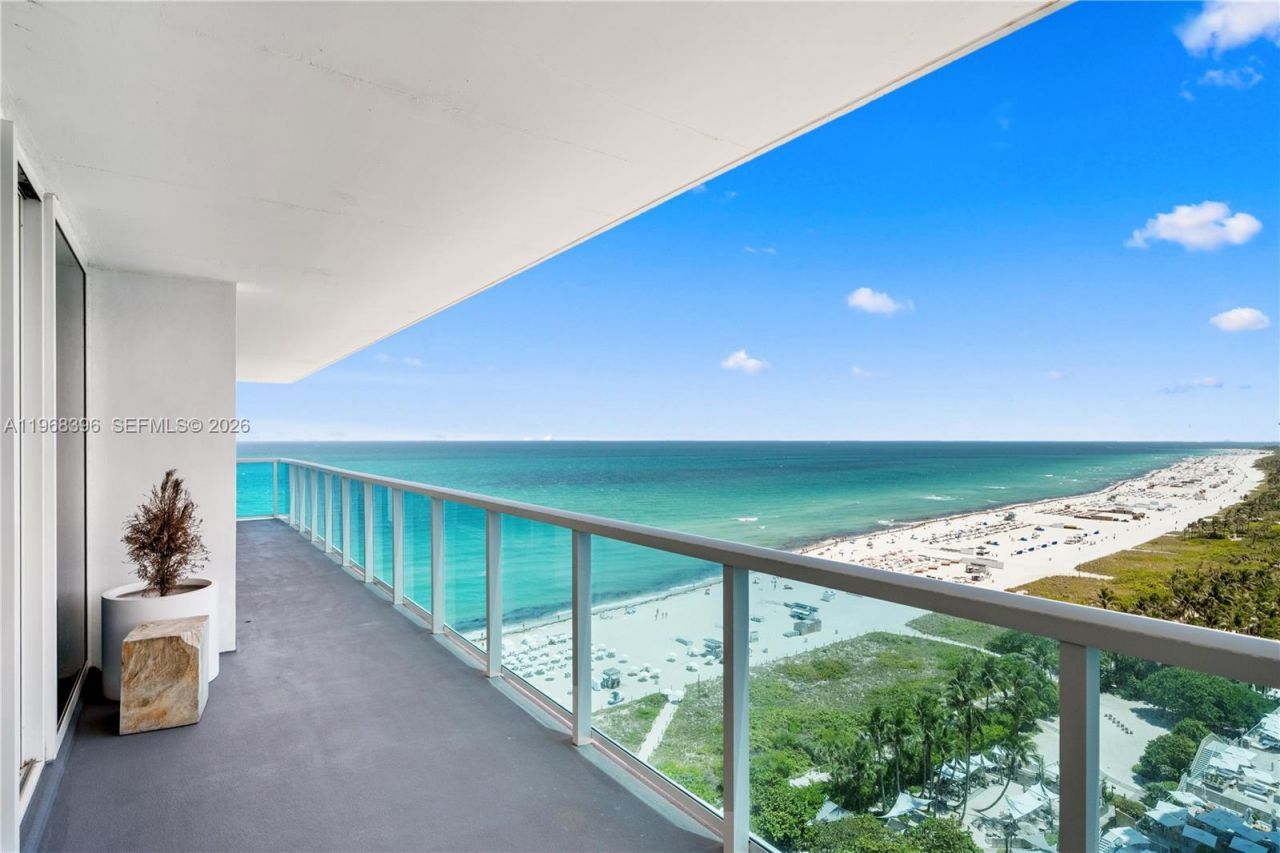 102 24th St, Unit PH-1610, Miami Beach, FL 33139 Photo
