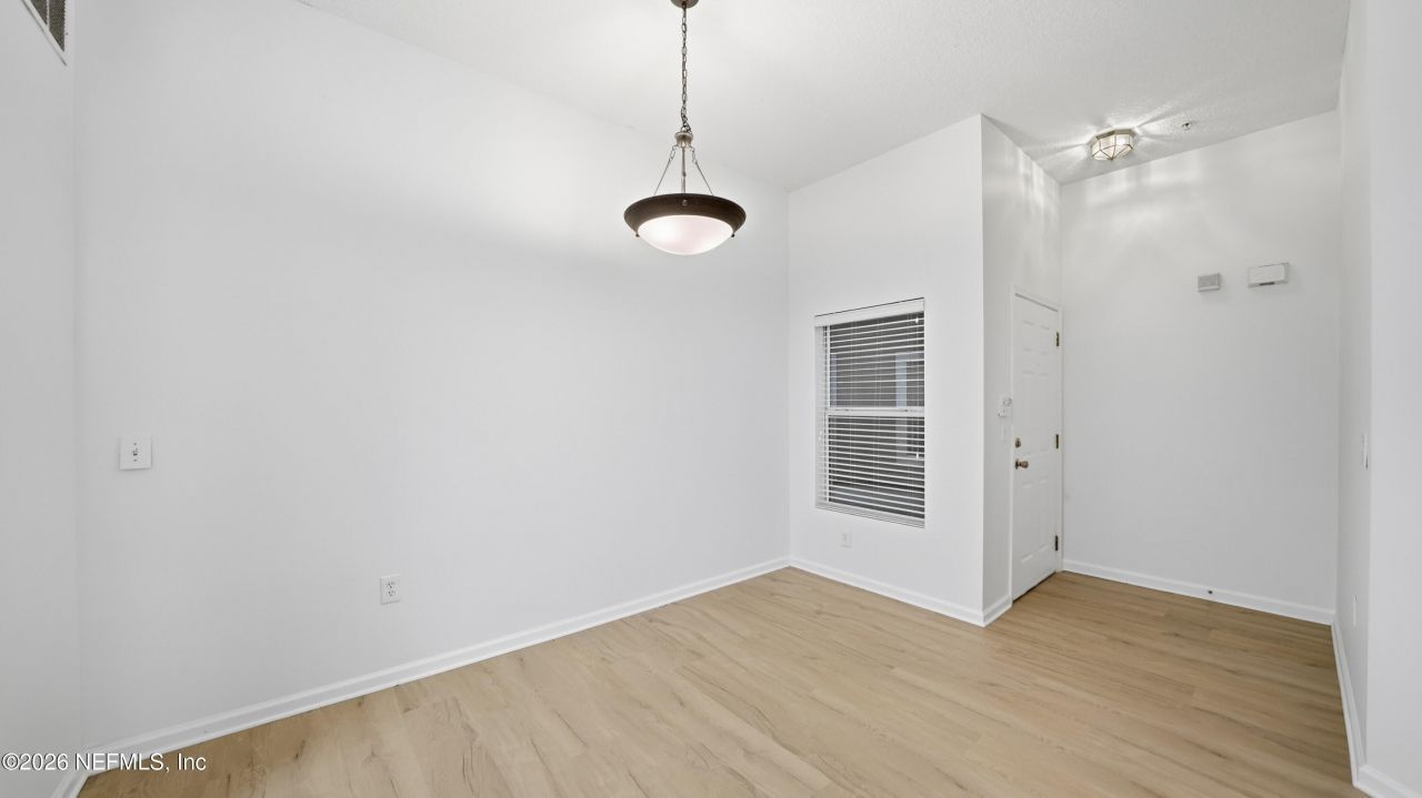 6081 Maggies Circle, Unit 104, Jacksonville, FL 32244 Photo
