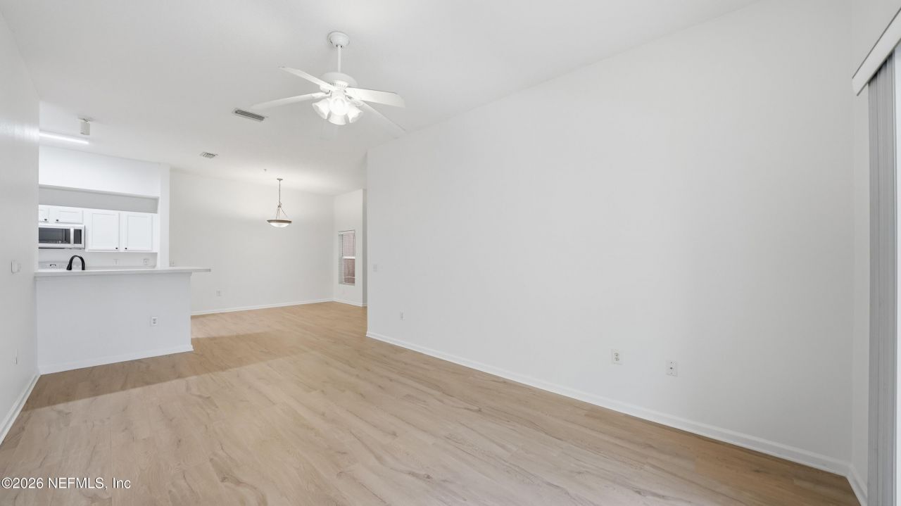 6081 Maggies Circle, Unit 104, Jacksonville, FL 32244 Photo