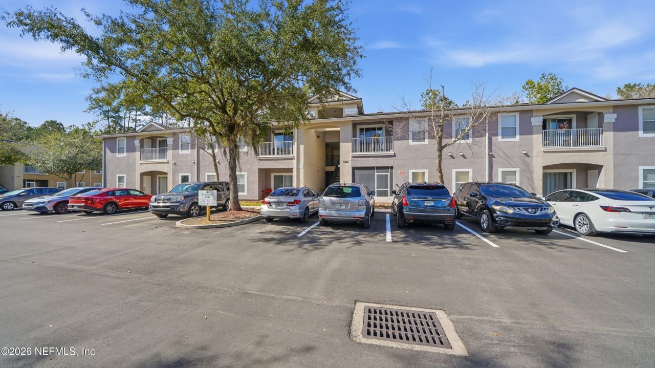 6081 Maggies Circle, Unit 104, Jacksonville, FL 32244 Photo