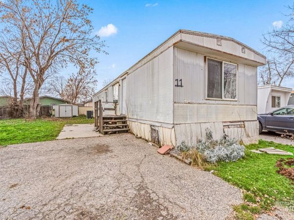 3948 Adams St, Unit Trlr 11, Garden City, ID 83714