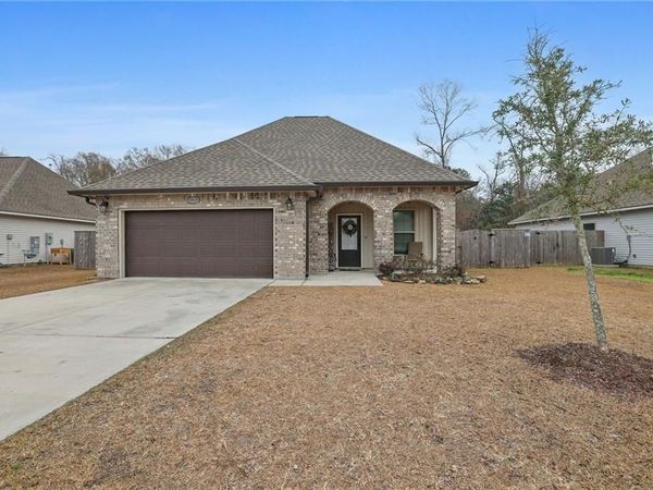 39830 CHOCTAW Drive, Ponchatoula, LA 70454