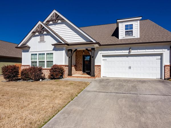 1975 NE Little Pond Road, Cleveland, TN 37323