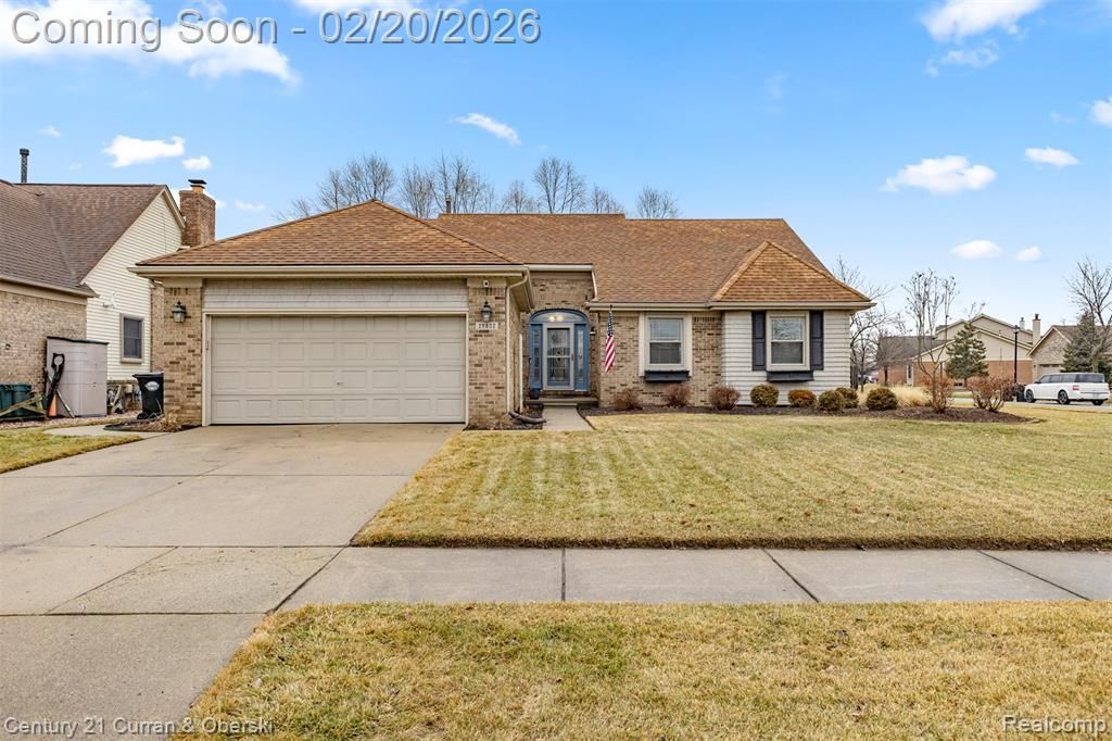 26802 Inverness Street, Woodhaven, MI 48183 Main Photo