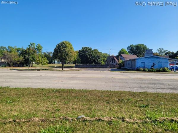 228 W Walton Boulevard , Pontiac, MI 48340