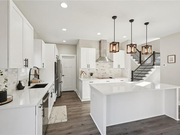 181 Eagle Glen Drive, Woodstock, GA 30189