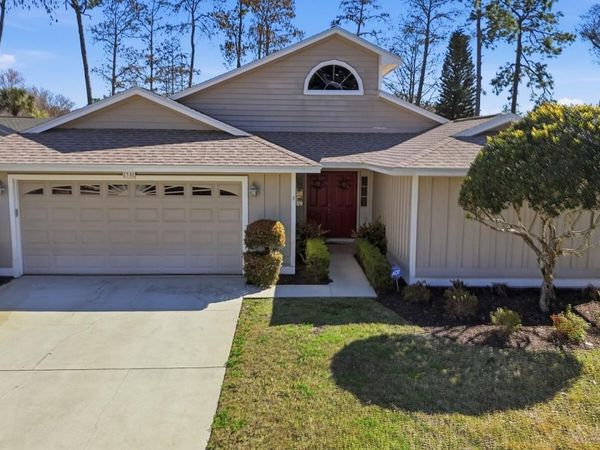 38 Treetop Circle, Ormond Beach, FL 32174
