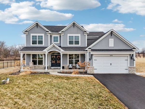 3276 Cornflower Way, Spring Grove, IL 60081