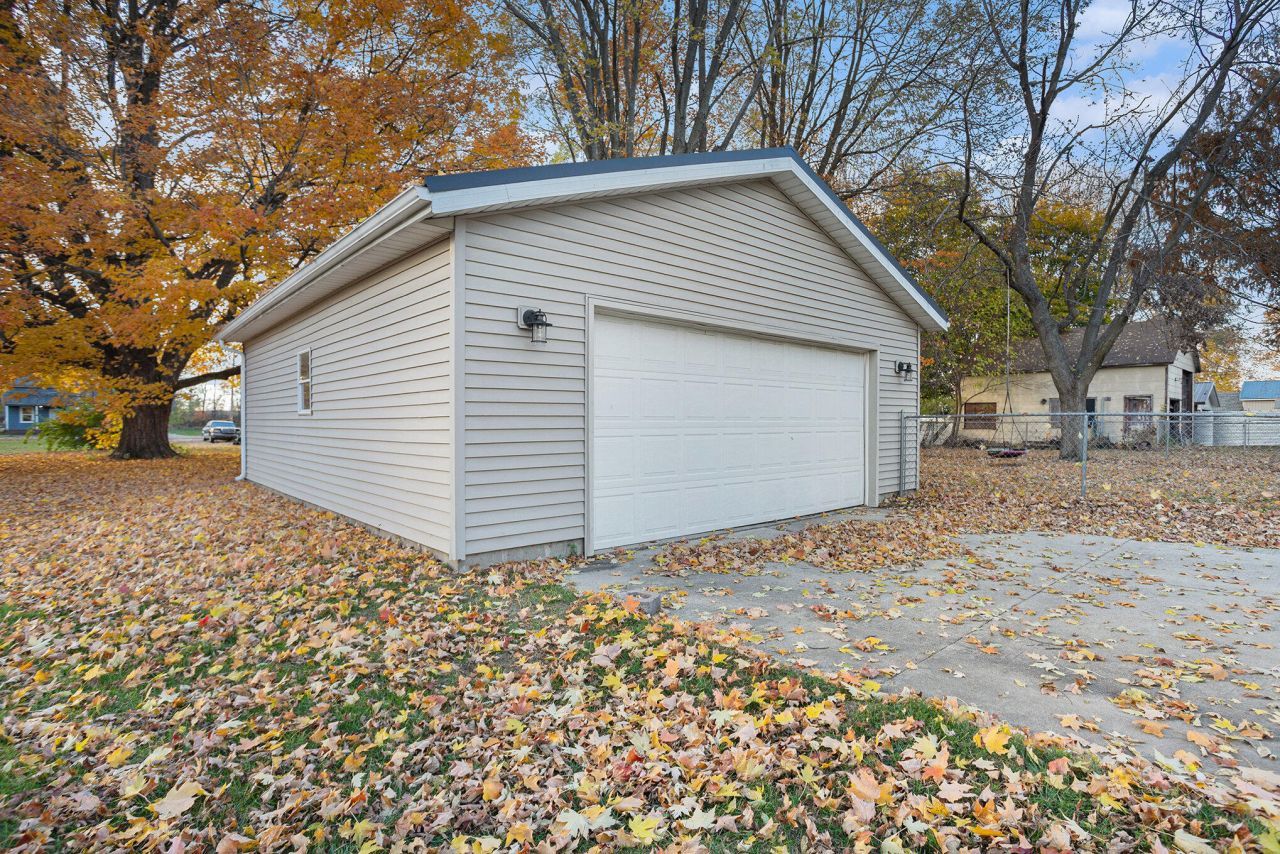 212 S State Street, White Pigeon, MI 49099 Main Photo