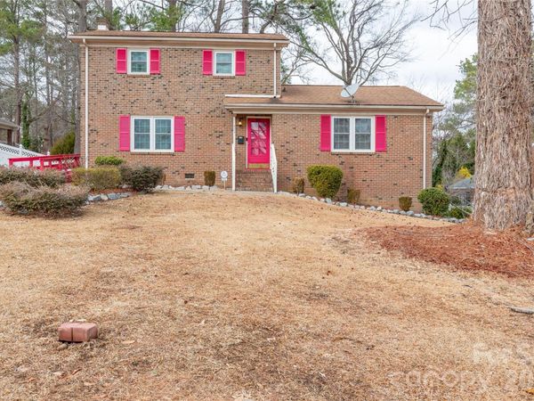 611 Park Avenue, Roanoke Rapids, NC 27870