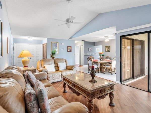 6166 Brandon Street, Palm Beach Gardens, FL 33418