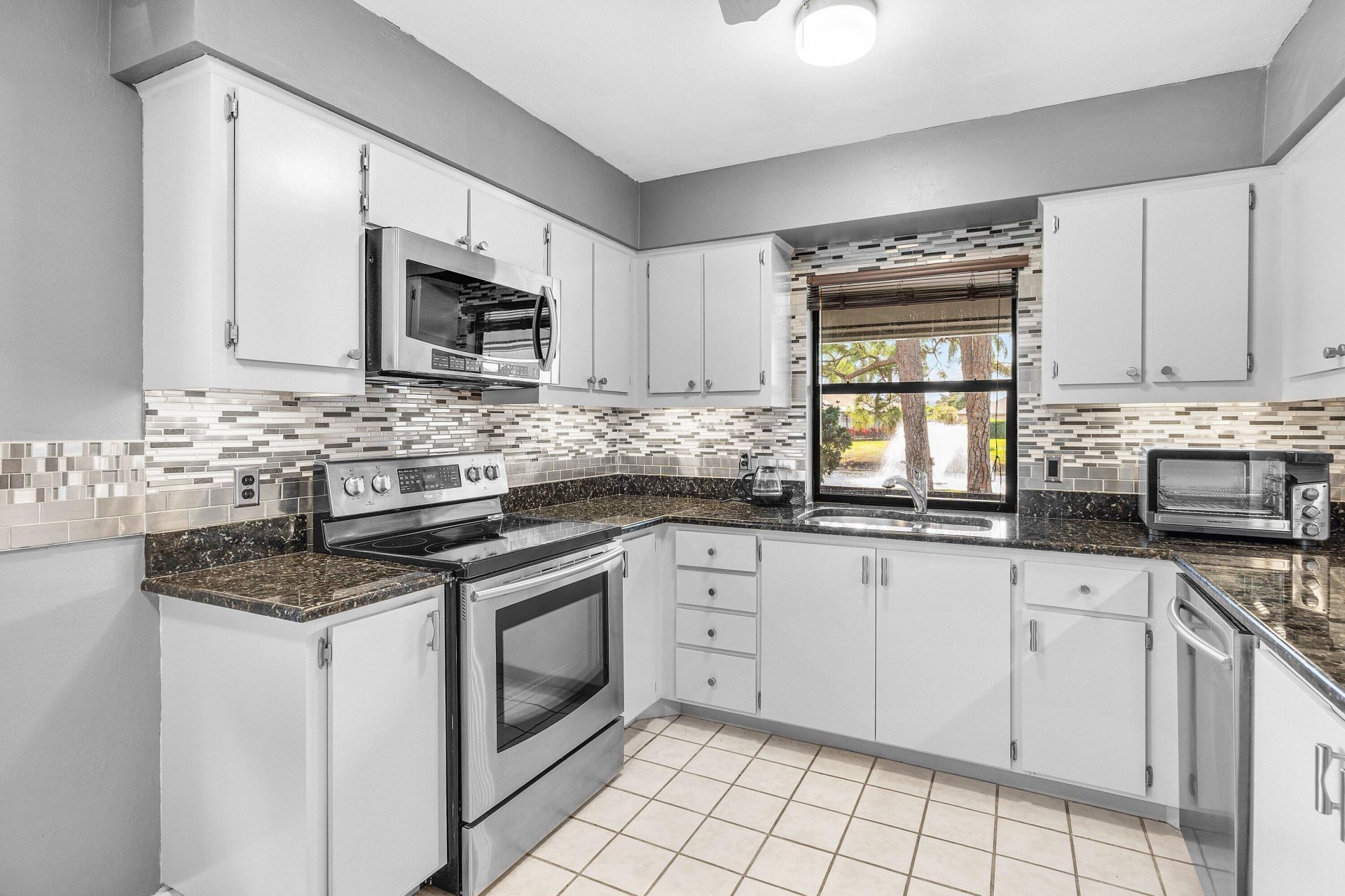 6166 Brandon Street, Palm Beach Gardens, FL 33418 Photo