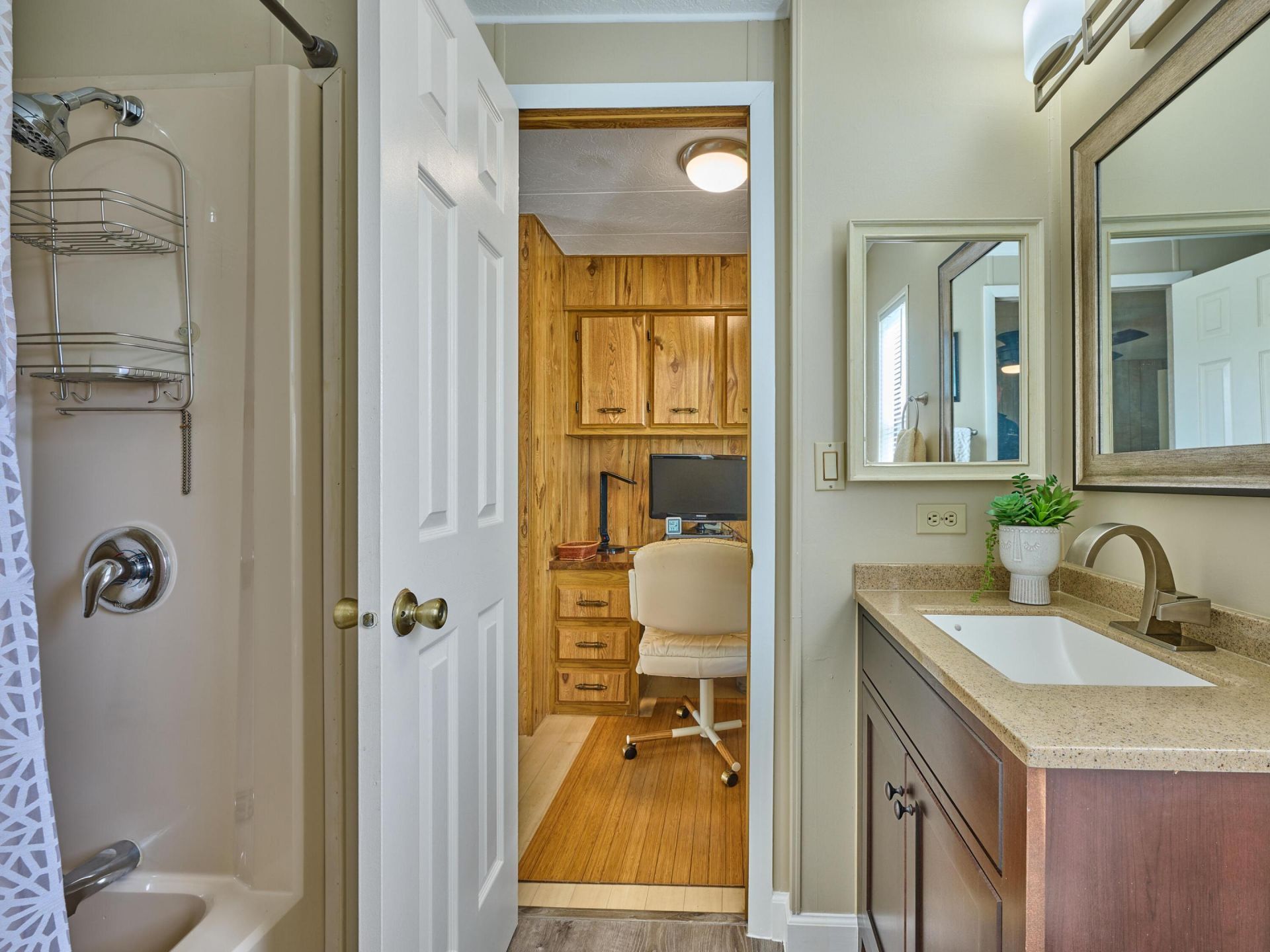 7626 SE Independence Avenue, Hobe Sound, FL 33455 Photo