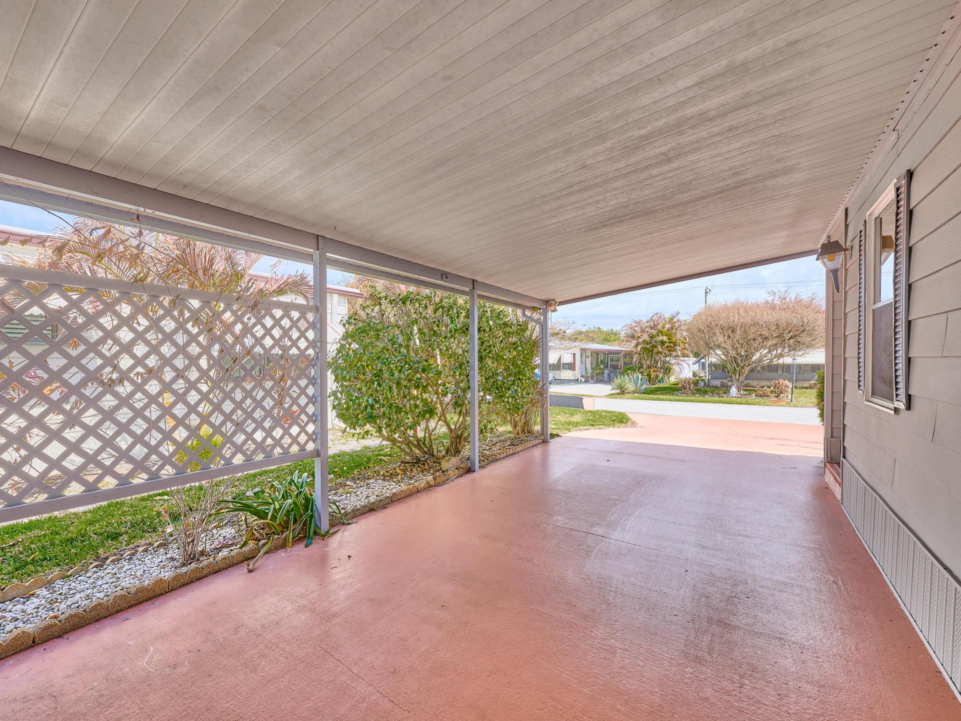 7626 SE Independence Avenue, Hobe Sound, FL 33455 Photo