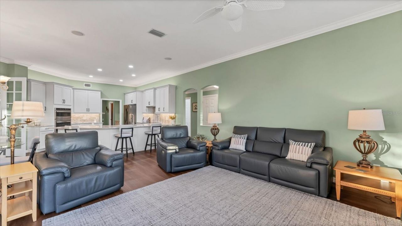 7106 Pine Valley Street, Bradenton, FL 34202 Photo