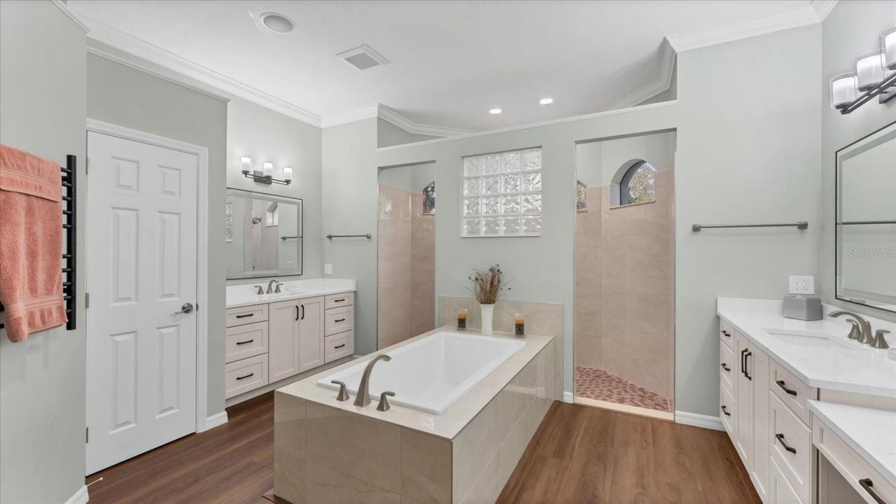 7106 Pine Valley Street, Bradenton, FL 34202 Photo