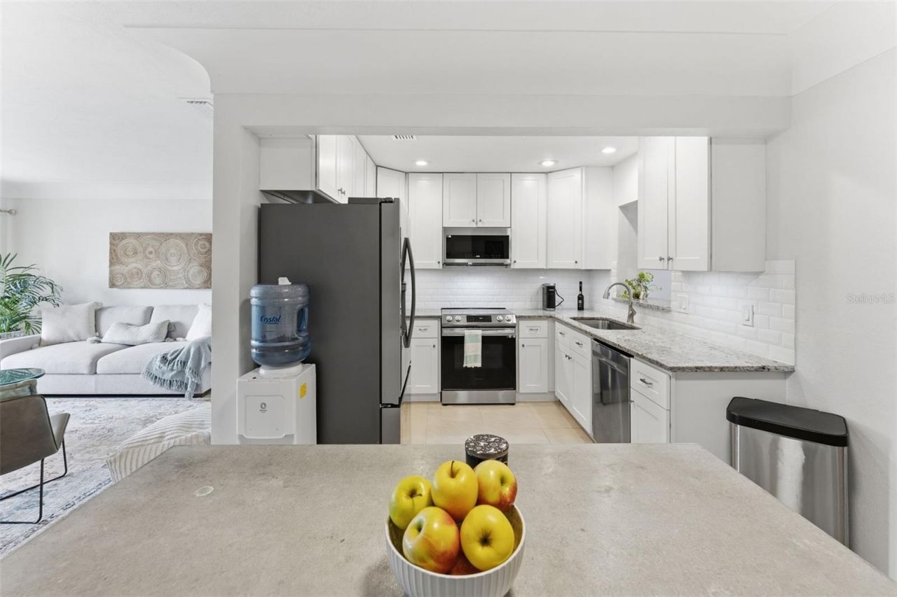 1824 59th Way N, Saint Petersburg, FL 33710 Photo