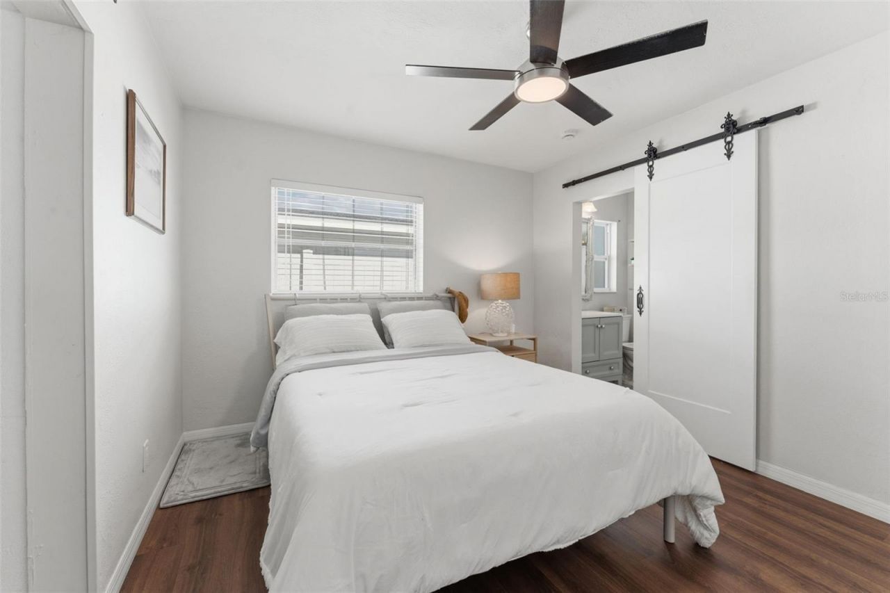 1824 59th Way N, Saint Petersburg, FL 33710 Photo