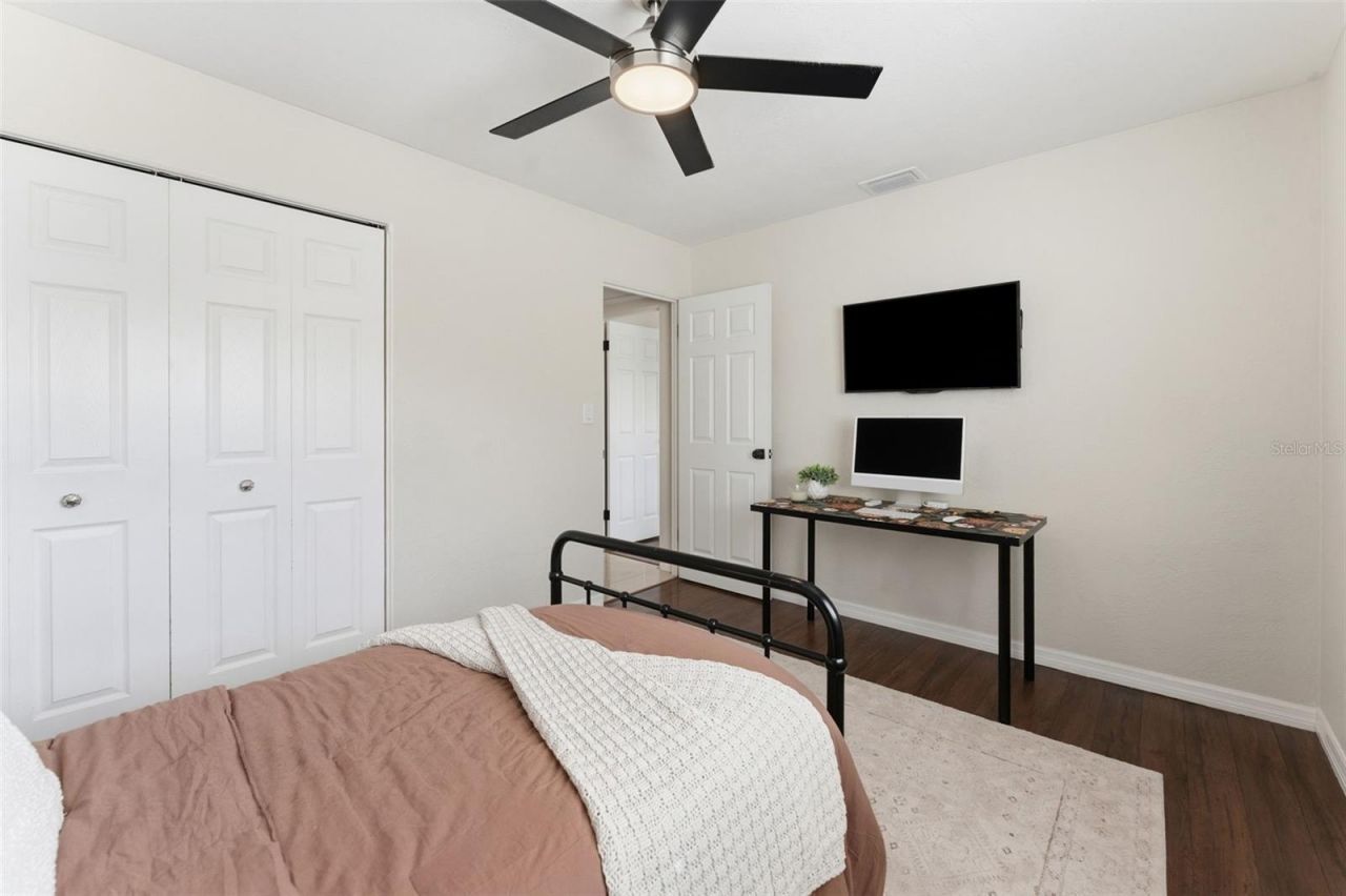 1824 59th Way N, Saint Petersburg, FL 33710 Photo