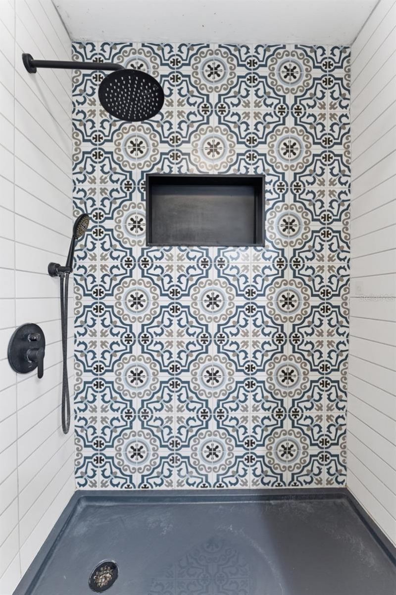 1824 59th Way N, Saint Petersburg, FL 33710 Photo