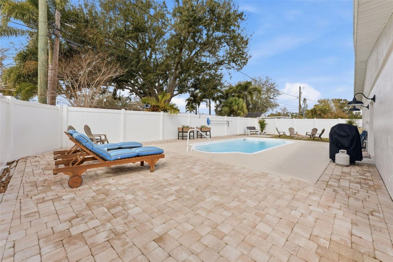 1824 59th Way N, Saint Petersburg, FL 33710 Photo