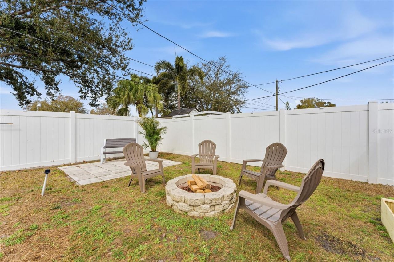 1824 59th Way N, Saint Petersburg, FL 33710 Photo