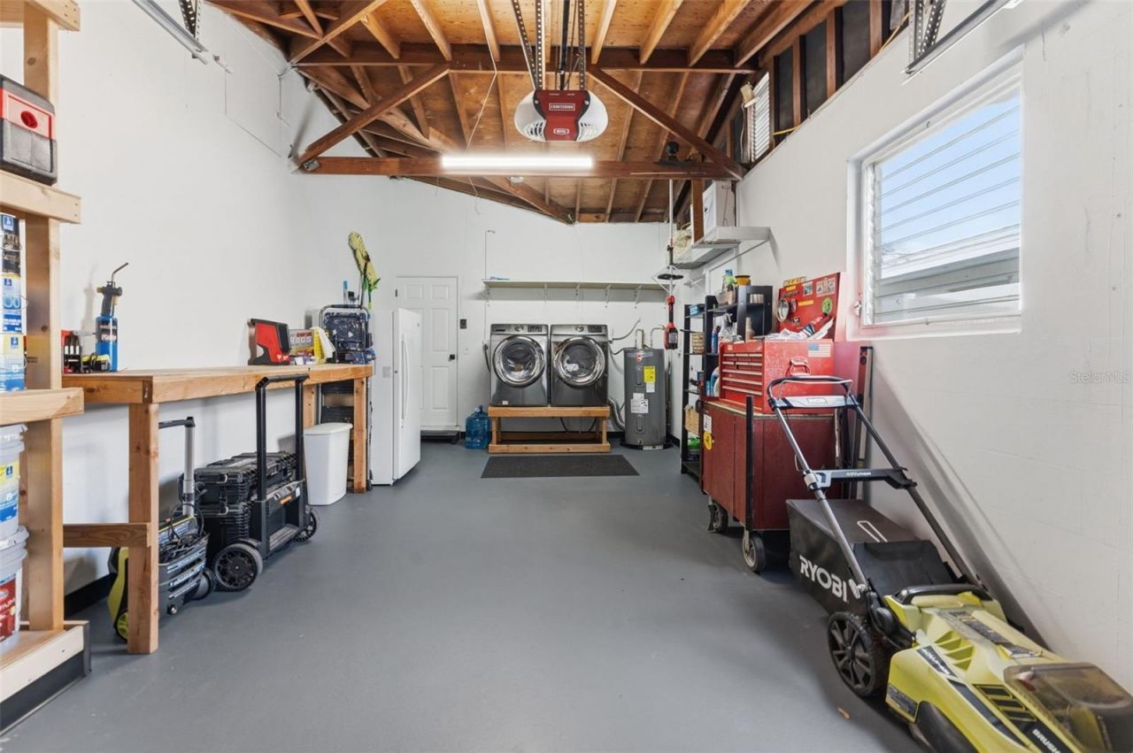 1824 59th Way N, Saint Petersburg, FL 33710 Photo