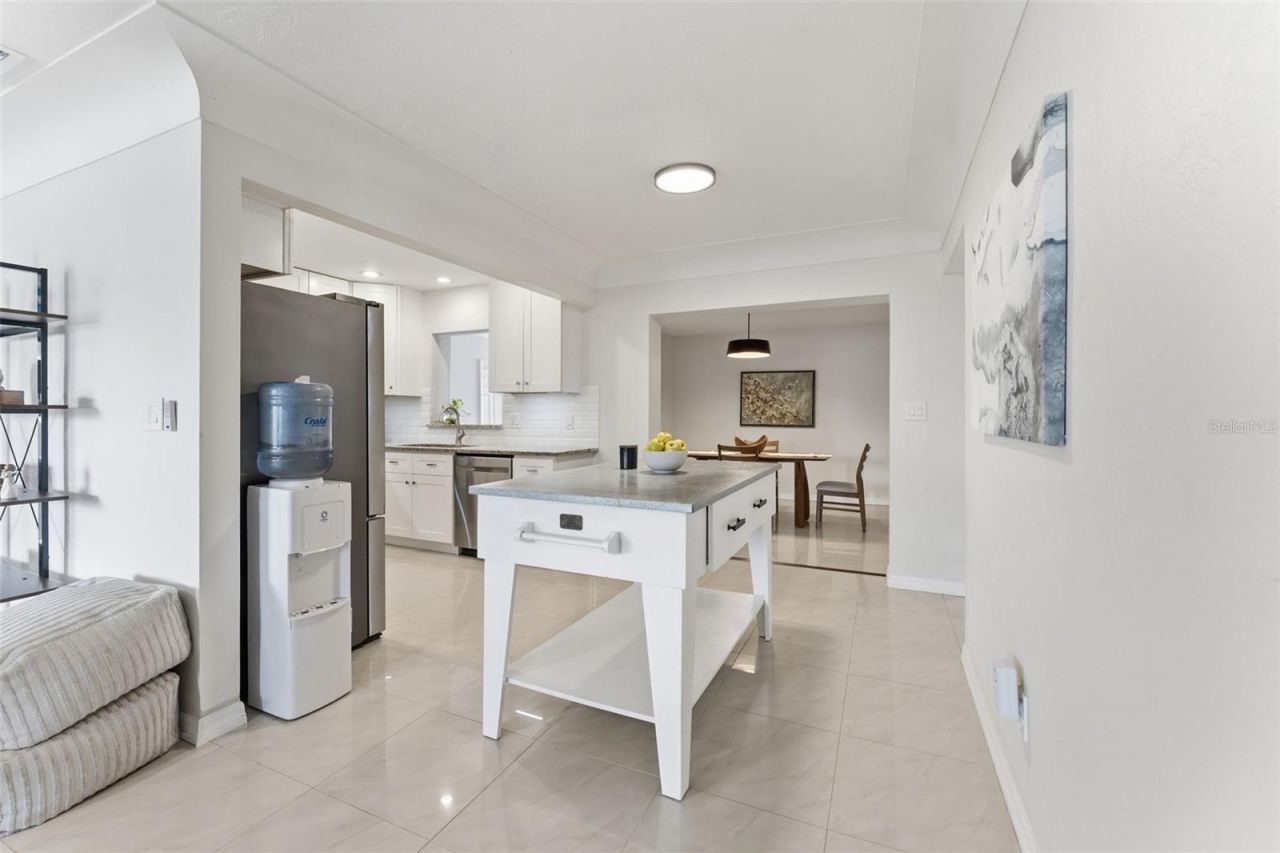 1824 59th Way N, Saint Petersburg, FL 33710 Photo