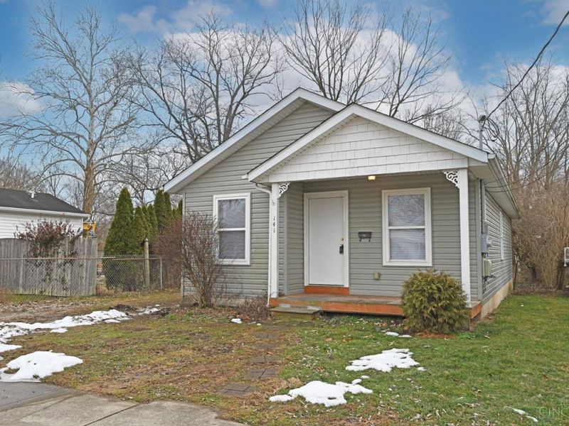 141 E McKinley Street, South Lebanon, OH 45065 Photo 2