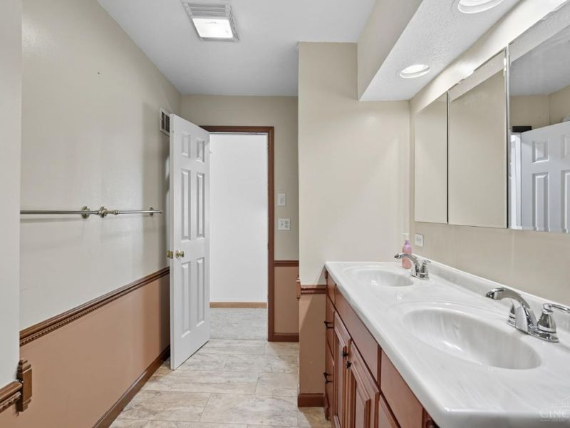 3730 Greentree Road, Turtle Creek Twp, OH 45036 Photo 25