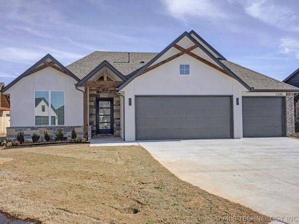 23086 E 106th Place S, Broken Arrow, OK 74014