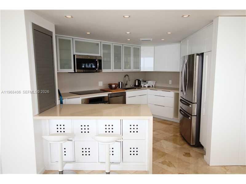 5151 Collins Av, Unit 532, Miami Beach, FL 33140 Photo