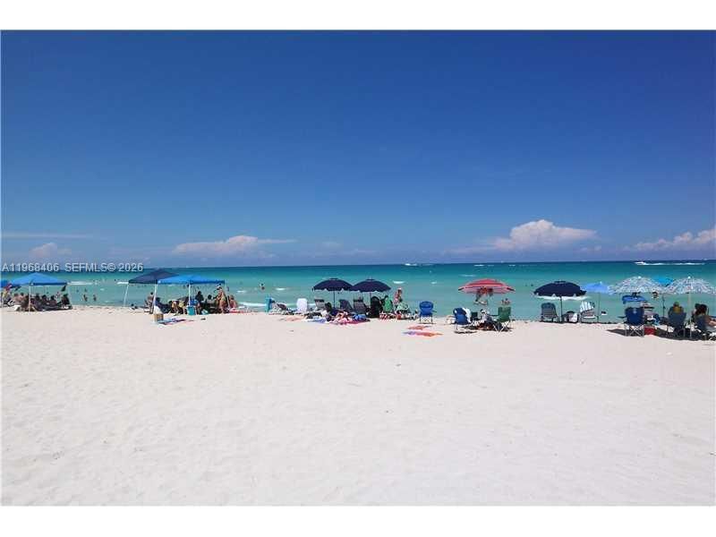 5151 Collins Av, Unit 532, Miami Beach, FL 33140 Photo