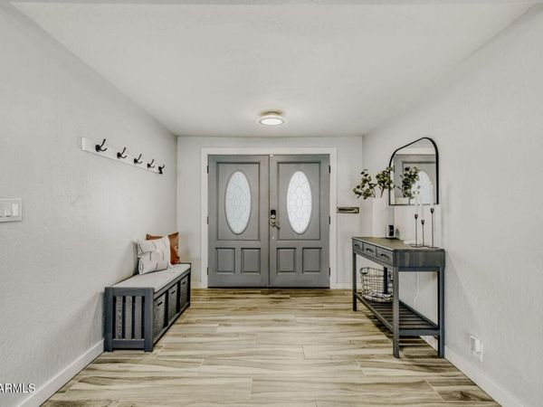 2538 N 50TH Street, Phoenix, AZ 85008