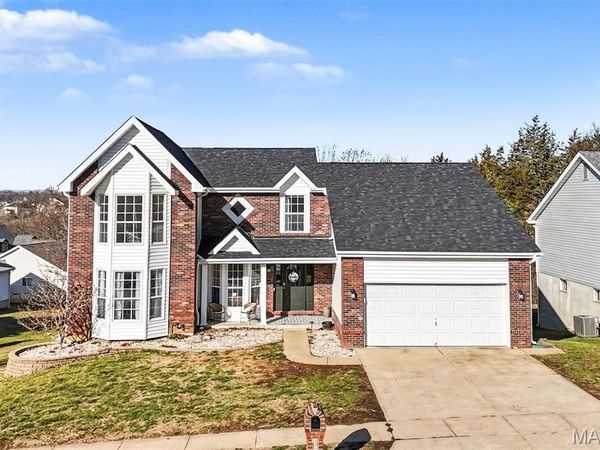 3037 Southoaks Place, St Louis, MO 63129