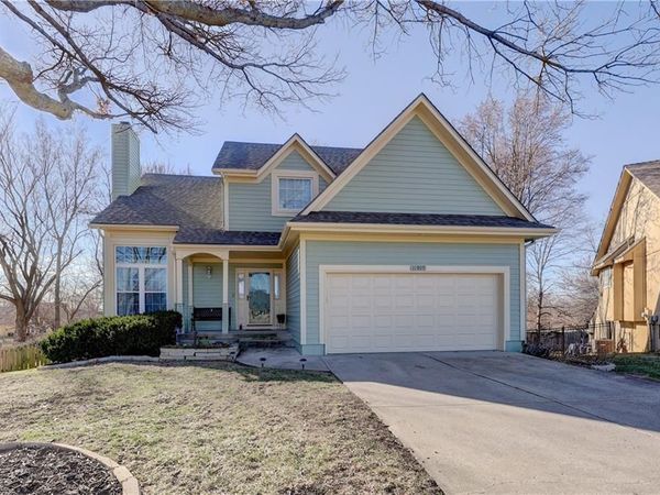 11809 W 115 Street, Overland Park, KS 66210