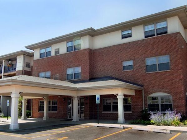 1418 S Barrington Road, Unit 301, Barrington, IL 60010