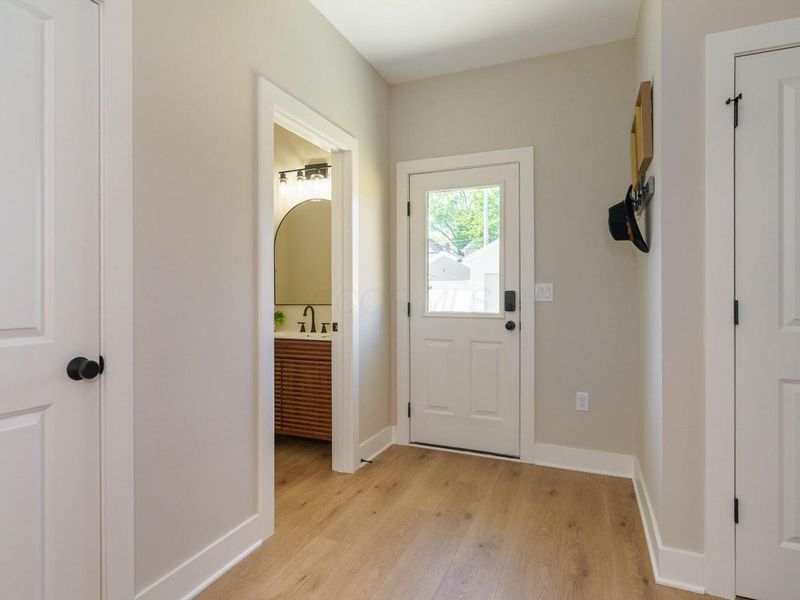 867 S 22nd Street, Columbus, OH 43206 Photo 15