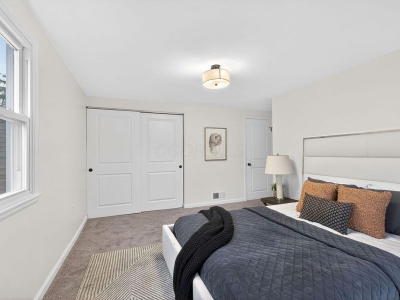 399 Carilla Lane, Columbus, OH 43228 Photo 16